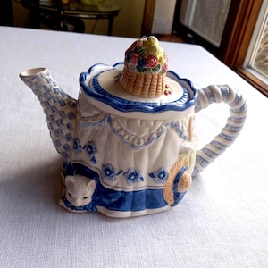 Avon Cat Teapot - Etsy