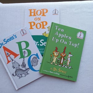 Dr. Seuss Children&#39;s Books/Set of 3/Beginner Reading Books/Hardbound Random House 1980-1990/Child&#39;s Gift/Collectable Nursery Décor