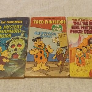 The Flintstones, Fred Flintstone/Trio of Vintage Hanna-Barbera Paperback Books/1970&#39;s & 80&#39;s / Fun Collectables