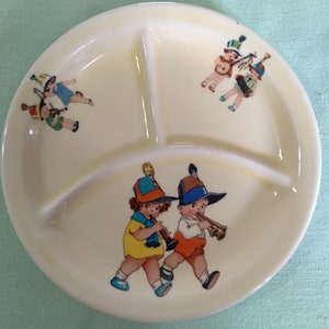 Children&#39;s Plate/Canonsburg Pottery Co./Musical Playtime/Photo Prop