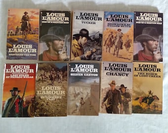 LOUIS L’AMOUR WESTERN BOOKS Lot 53 Paperbacks FRONTIER SHORT STORIES  50s-80s VTG