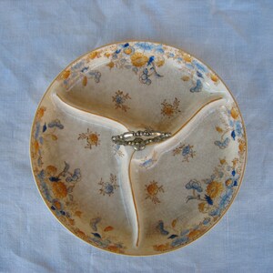 Tid-Bit Tray/Made In Japan/3 Sections/Trinket Tray/Bedside tray