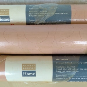 Vintage Wallpaper/Pink Leaf Outline/3 Rolls Available, Price and Shipping is For One