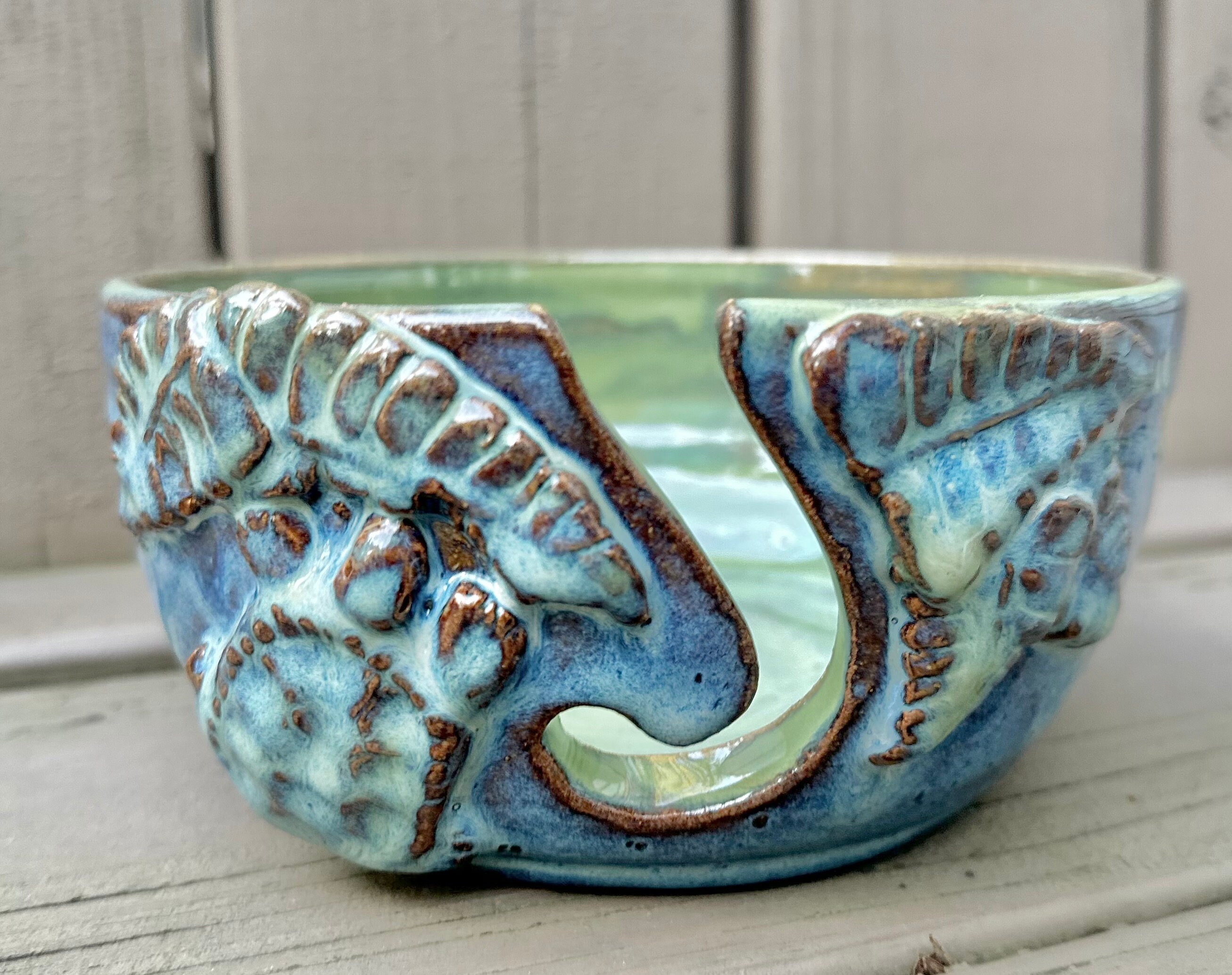 Large Bowl with lid with green turtle print