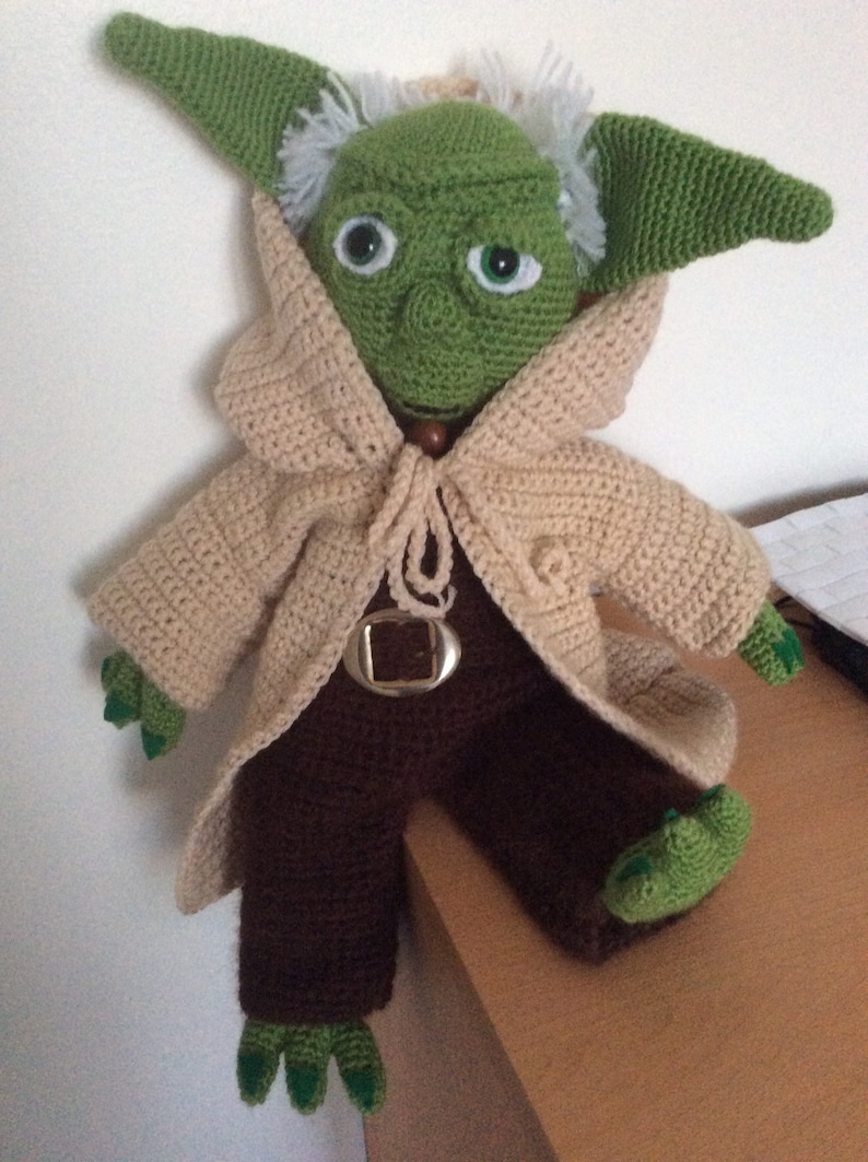 PDF De MAITRE YODA au crochet en Fran\u00e7ais et en Anglais a t\u00e9l\u00e9charger