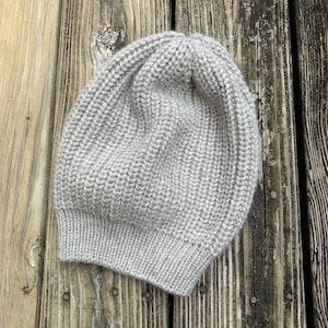 Chunky knit hat Winter wool hat Womens hat Ribbed beret Wool hat women English rib beanie Beige knitted hat Slouchy hippie hat