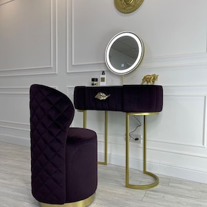 Pouf pour coiffeuse de maquillage Tiffany avec dossier sur un socle en métal