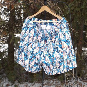 90s Shorts XL or XXL Vintage Sailboat Pattern Trunks 90s Clothing Fresh Prince of Belair Fabric Shorts 1990s Hip Hop Beach Shorts Baggy 90s