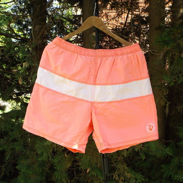 XL Body Glove Swim Trunks Soft Peach and White Swim Shirts 90s Beachwear Baggy Shorts Festival Shorts Beach XL Vintage Soft Body Glove 90's