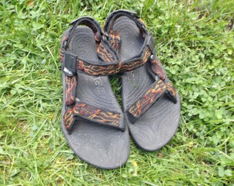 custom tevas