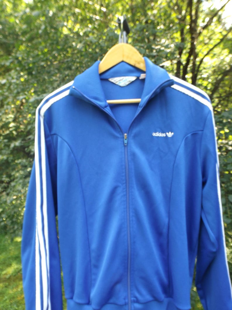 Frauen Adidas Track Jacke Vintage Adidas Womens Trainingsanzug, Womens Large, Hip Hop 80er Vintage, Streetwear, 3 Streifen, ästhetische Kleidung Frauen Adidas Track Jacke Vintage Adidas Womens Trainingsanzug, Womens Large, Hip Hop 80er Vintage, Streetwear, 3 Streifen, ästhetische Kleidung