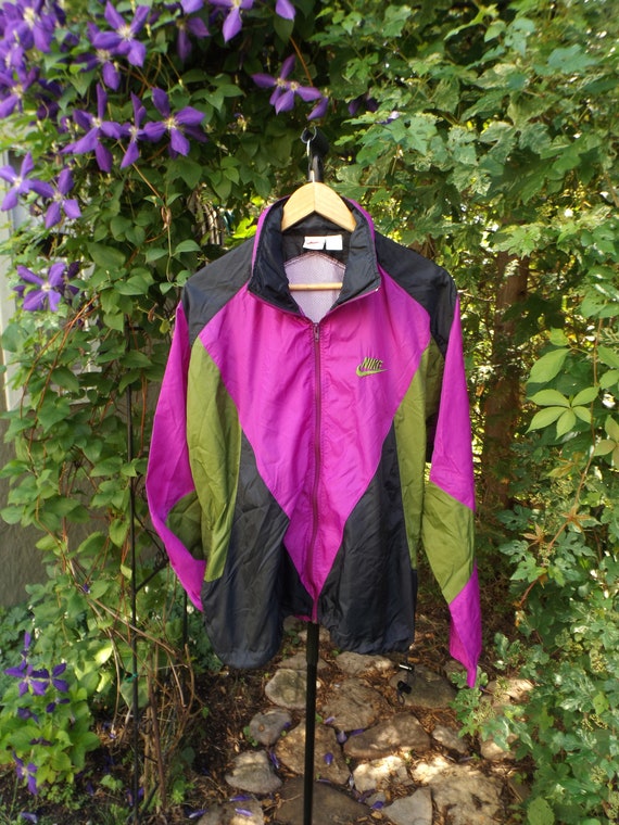 Rare NIKE WIndbreaker Vintage Size LARGE NIKE Air