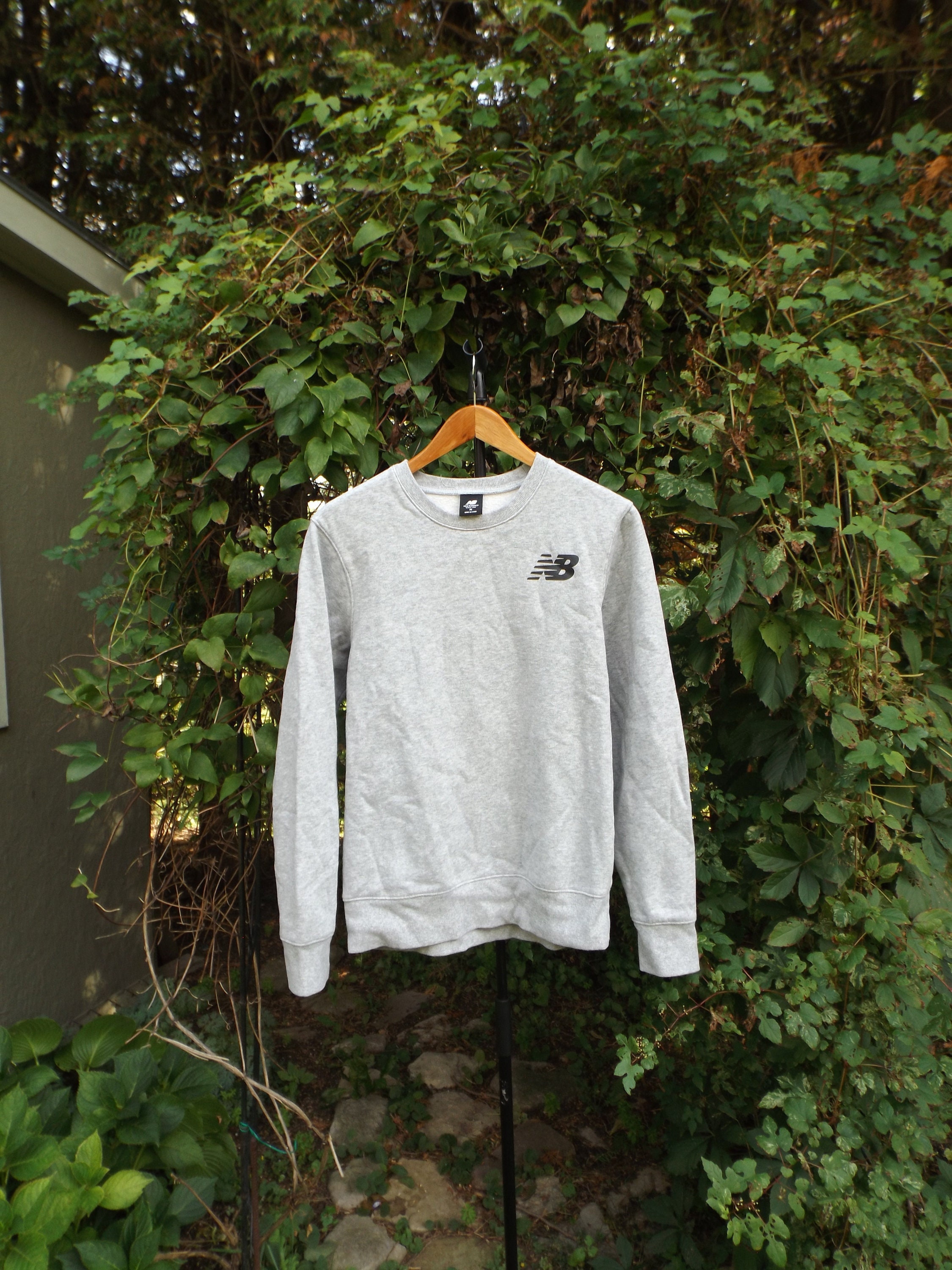 new balance grey jumper