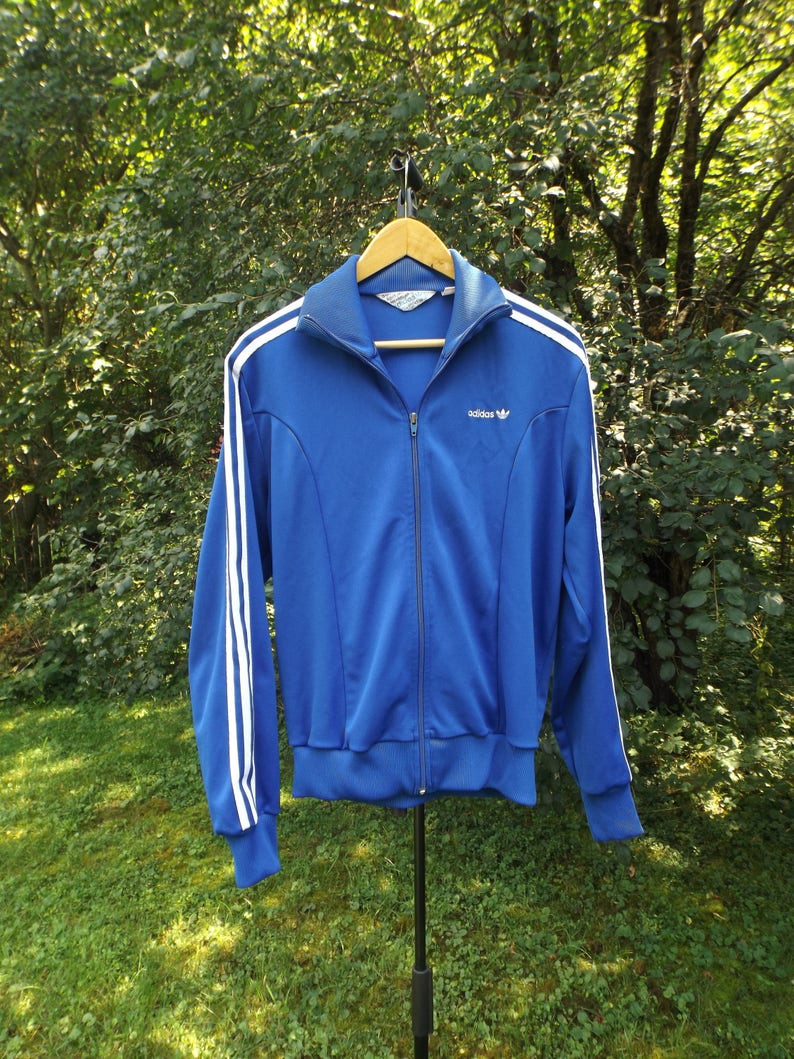 Frauen Adidas Track Jacke Vintage Adidas Womens Trainingsanzug, Womens Large, Hip Hop 80er Vintage, Streetwear, 3 Streifen, ästhetische Kleidung Frauen Adidas Track Jacke Vintage Adidas Womens Trainingsanzug, Womens Large, Hip Hop 80er Vintage, Streetwear, 3 Streifen, ästhetische Kleidung