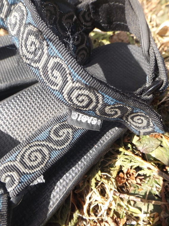 teva aztec sandals