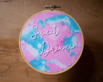 Nursery Decor | Hand Embroidery | "sweet dreams"