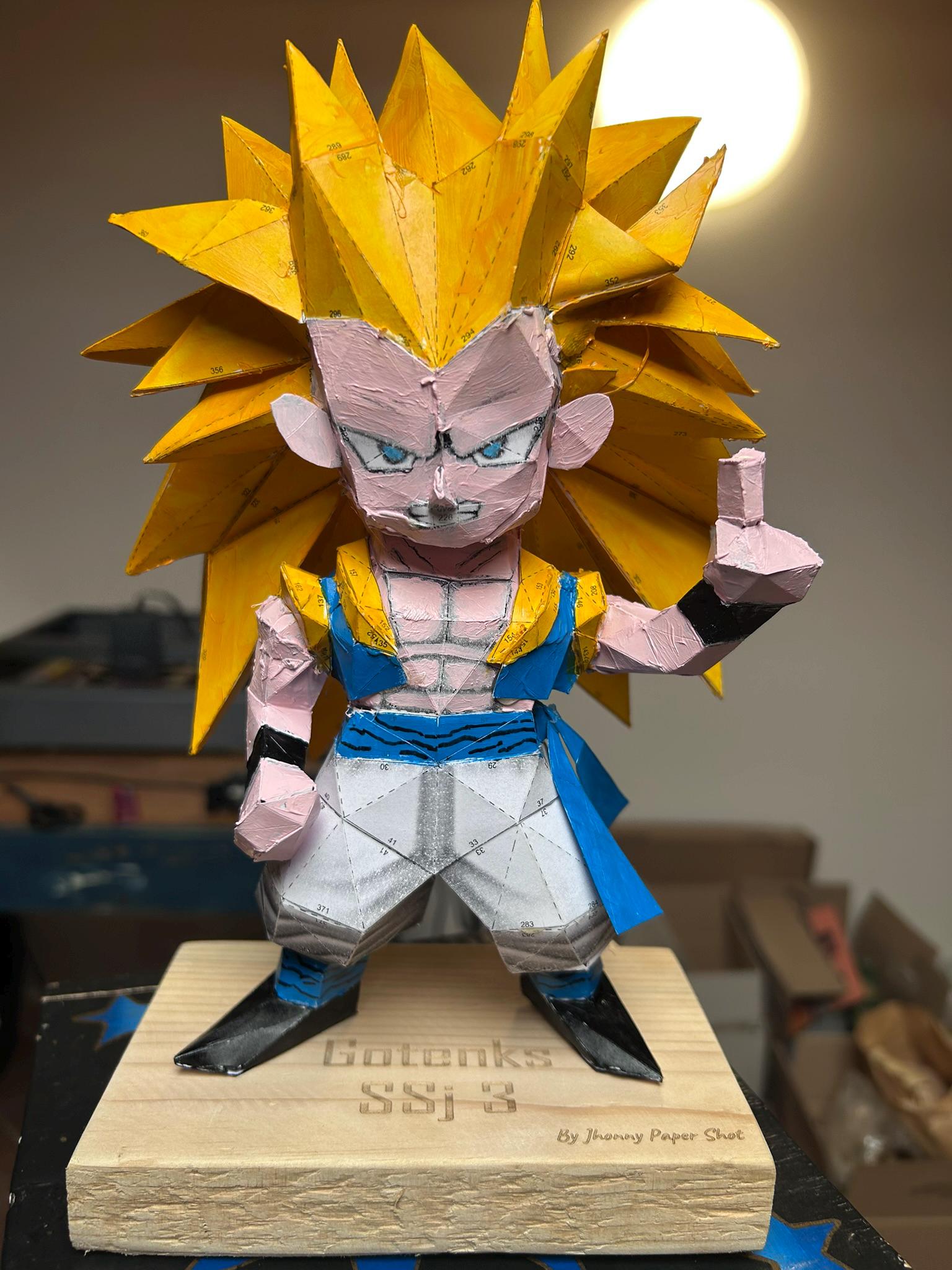 Papercraft anime figure España
