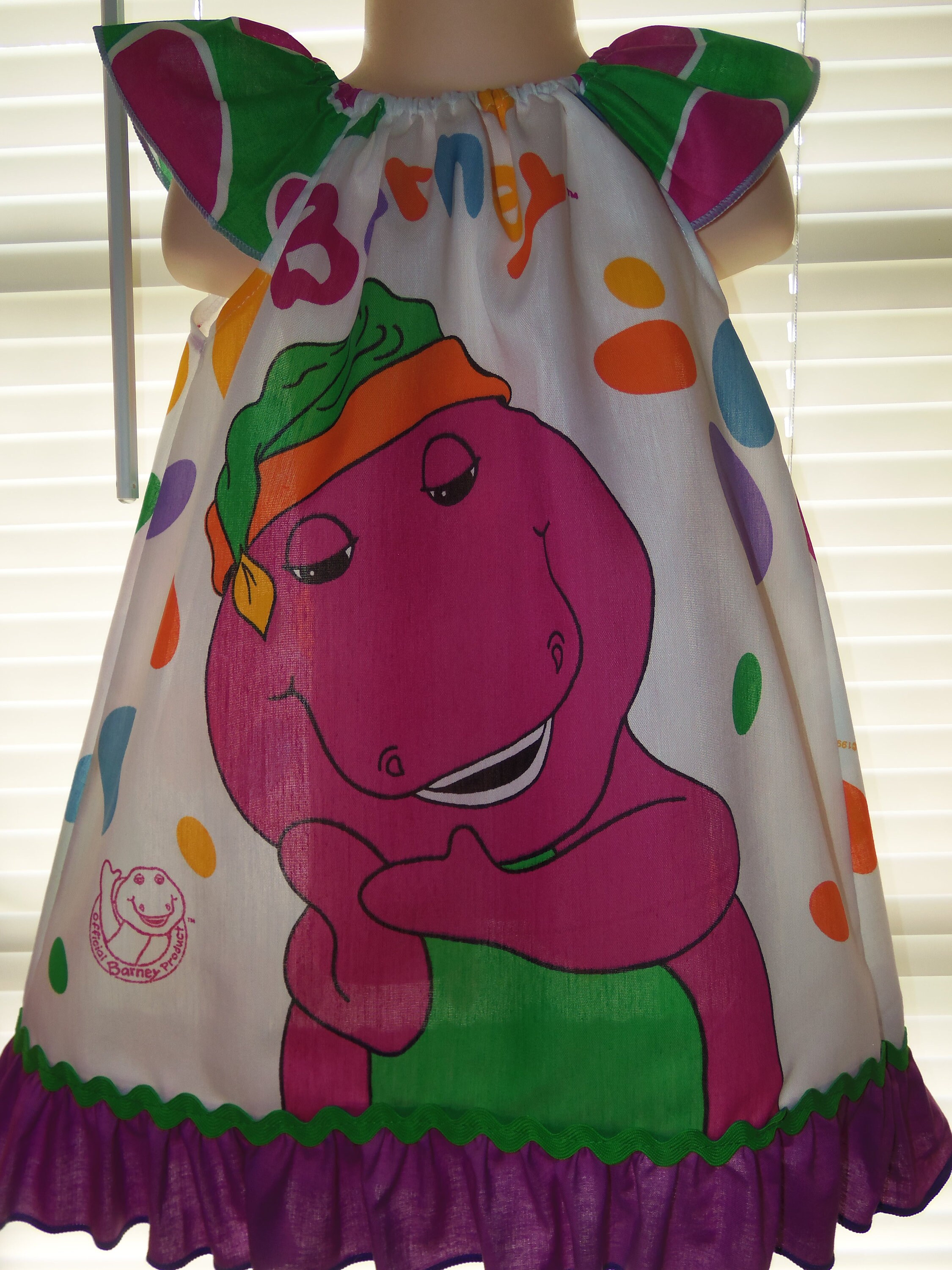 Regreso a la escuela Barney Ruffle vestido tamaño 3t listo | Etsy