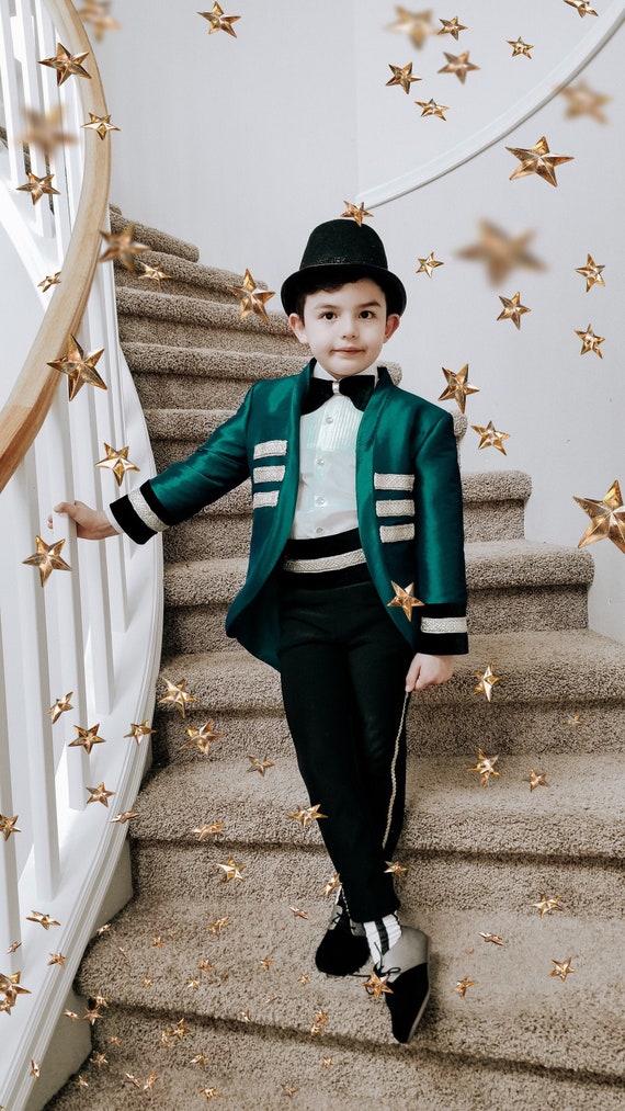 black ringmaster jacket