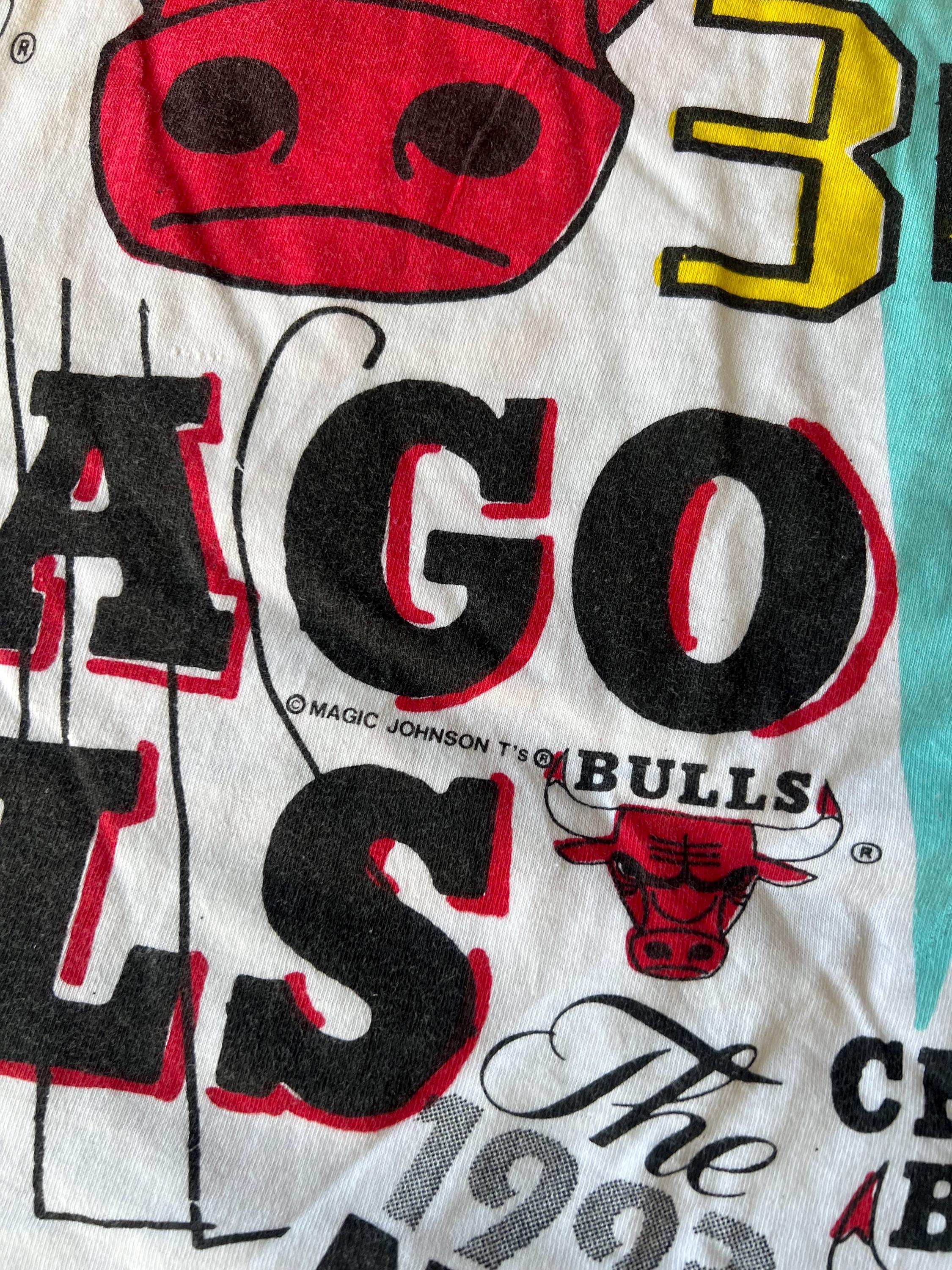 Vintage 1993 Chicago Bulls All Around Graphic Magic Johnson T