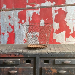 Vintage Crinkle Wire Metal Garbage Can Waste Basket