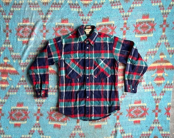Vintage St John’s Bay Big Mac Plaid Flannel Shirt