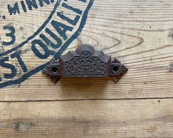 1870s Cast Iron Victorian Eastlake Ornate Drawer Pull