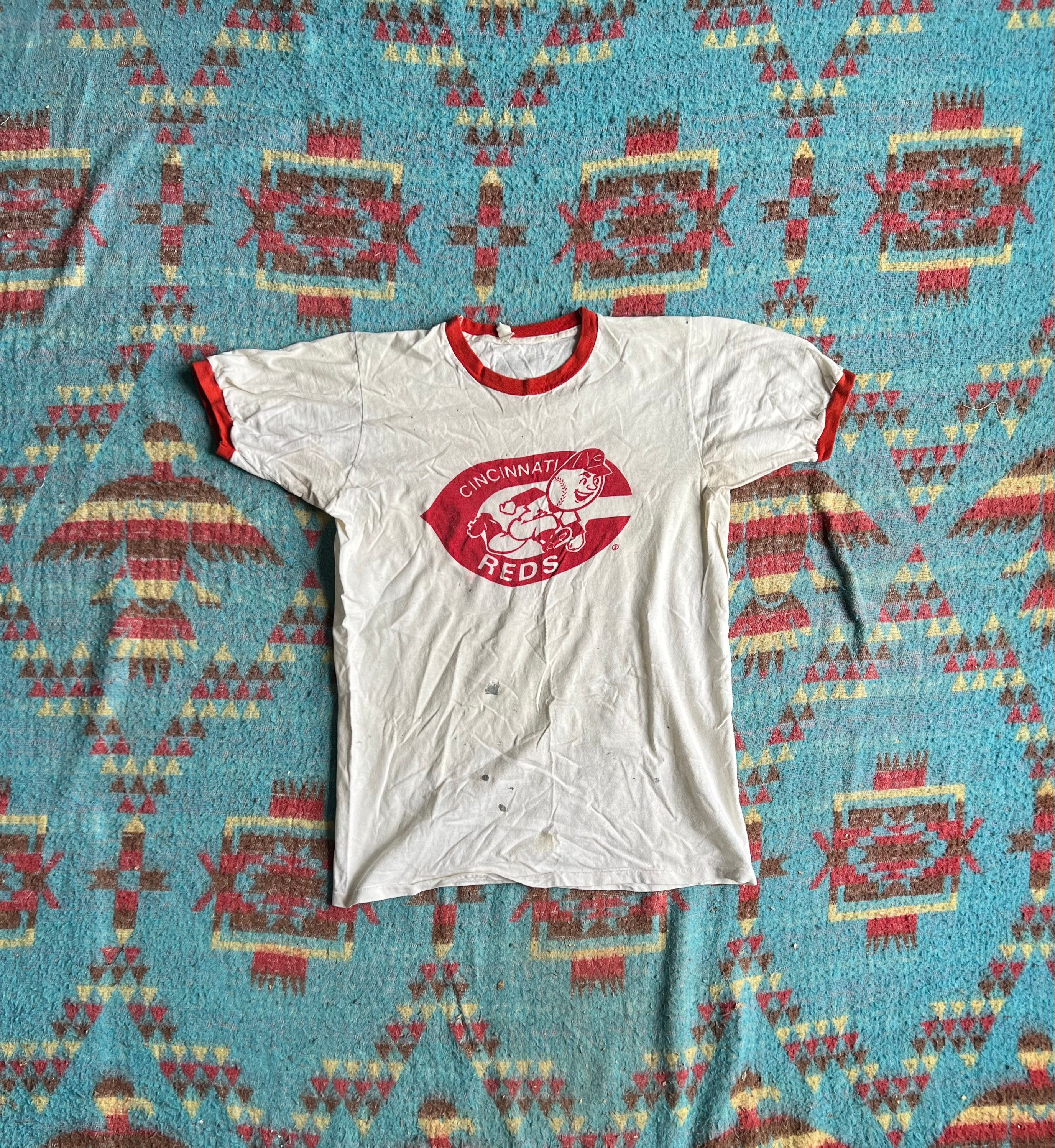 vintage cincinnati reds t shirt