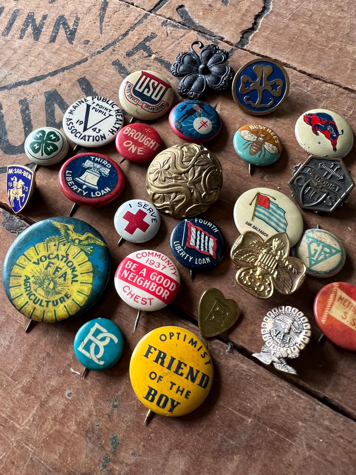 Antique Lot of 25 Pinbacks - Etsy