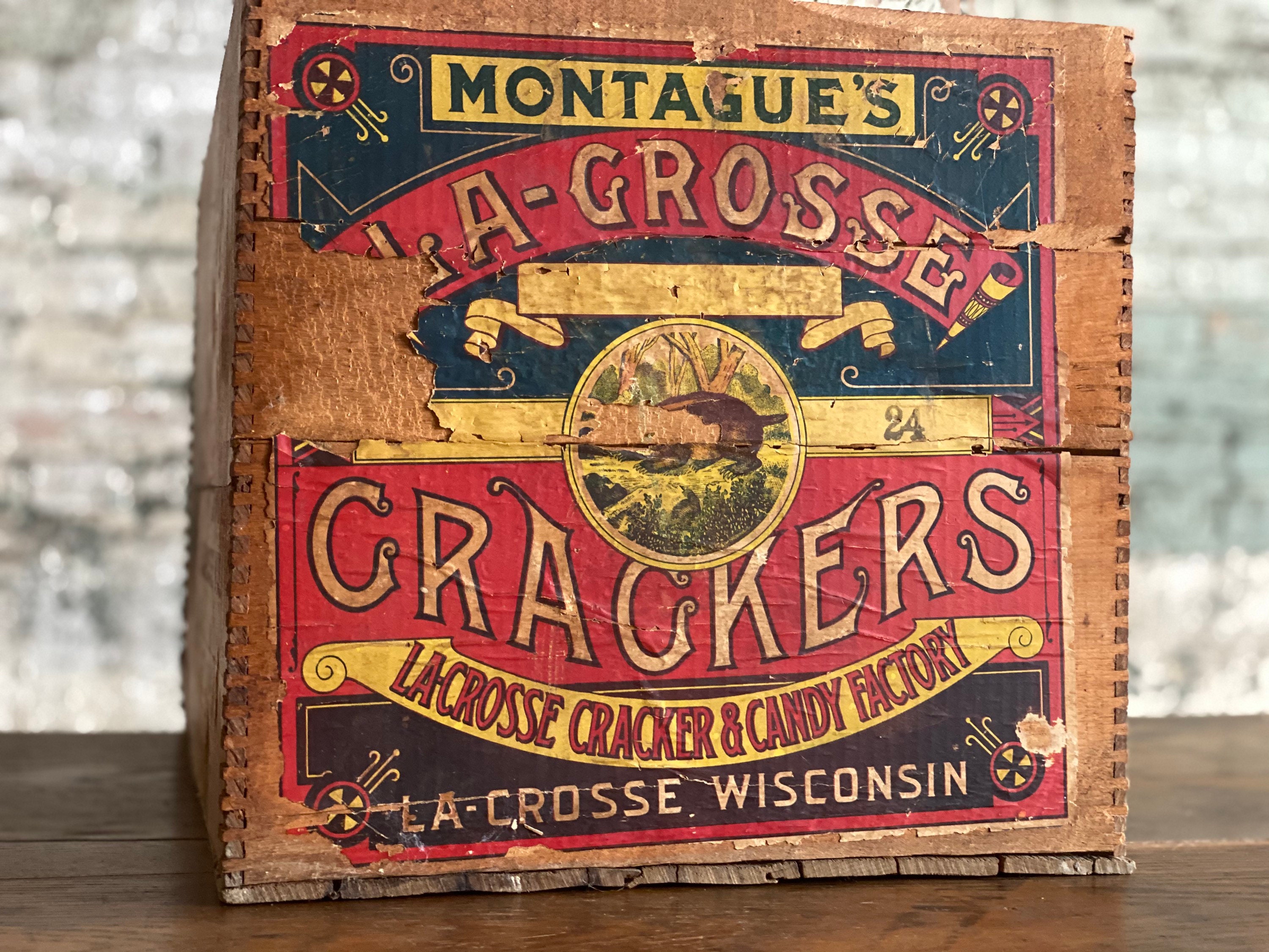 Antique LaCrosse Cracker & Candy Factory Cracker Box Wisconsin