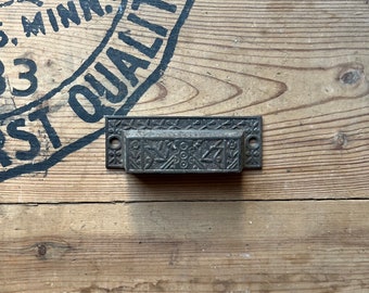 1890s Cast Iron Victorian Drawer Pull