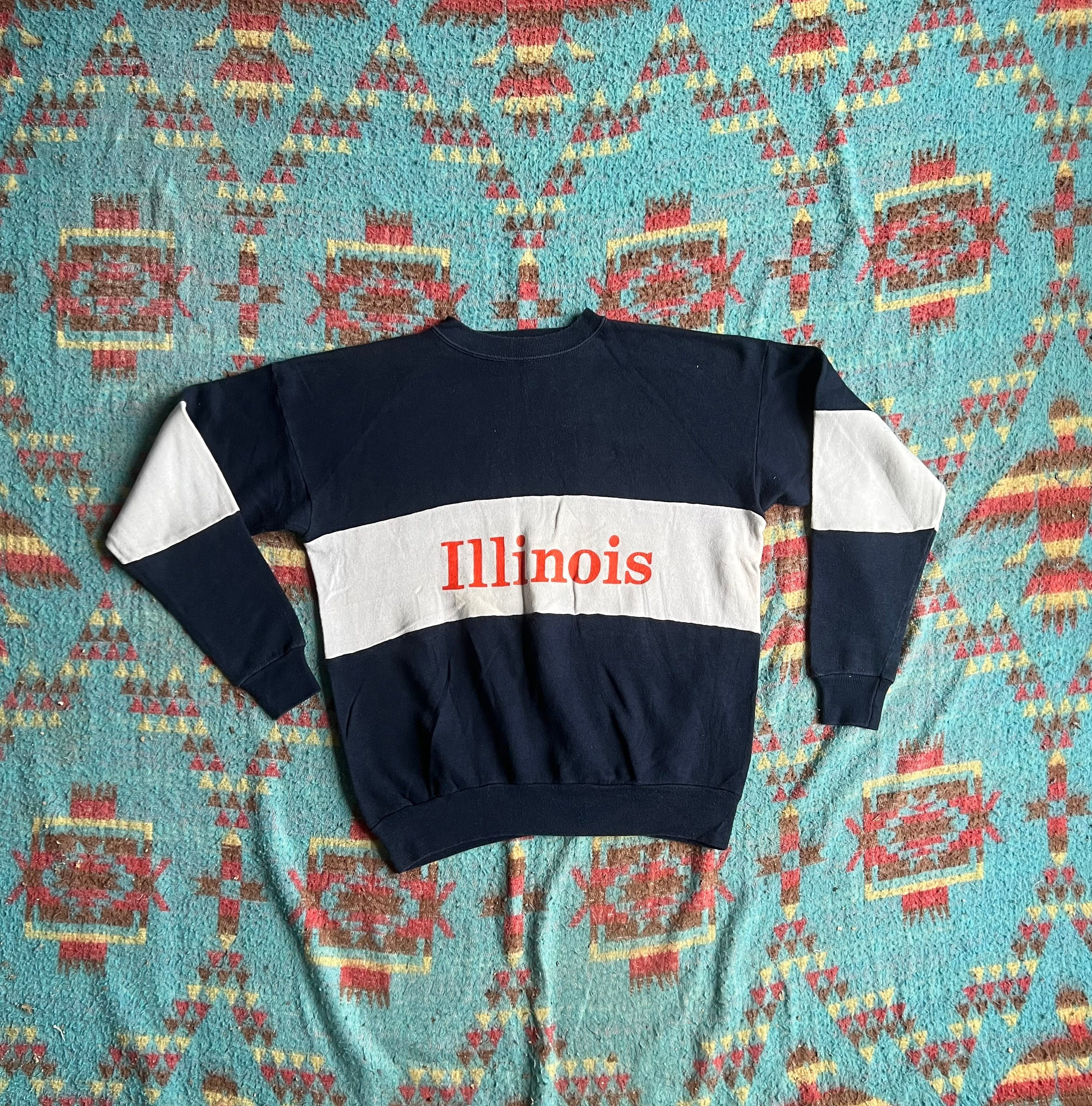 ついに再販開始!】 エヌエフエル NFL Womens Fighting Illini Graphic T-Shirt Blue Medium レディース (1本)325mmx6mm グラファイトワイパー替ゴム FG33