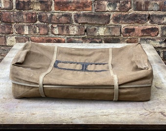 Vintage Chipenco Ever-Ready Parcel Messenger or Laundry Case