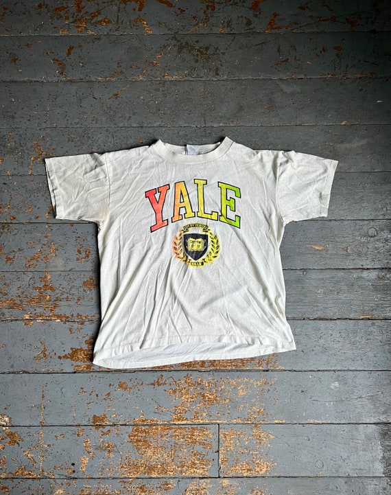 Vintage 1990s Thrashed Yale University Shirt