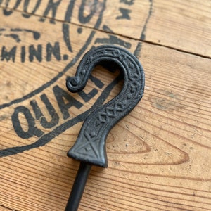 Antique Eastlake Victorian Cast Iron Plant Holder Screw-In Hook image 3