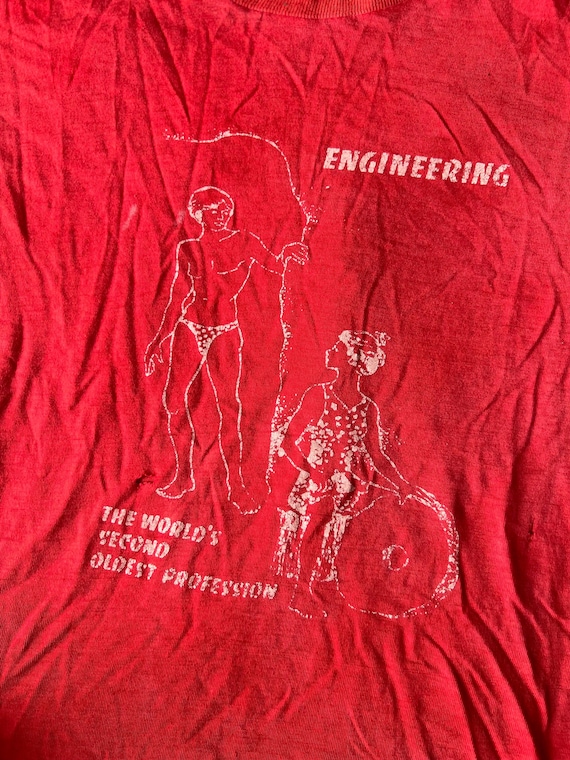 Vintage 1970s Novelty Engineering Thrashed Shirt - image 3