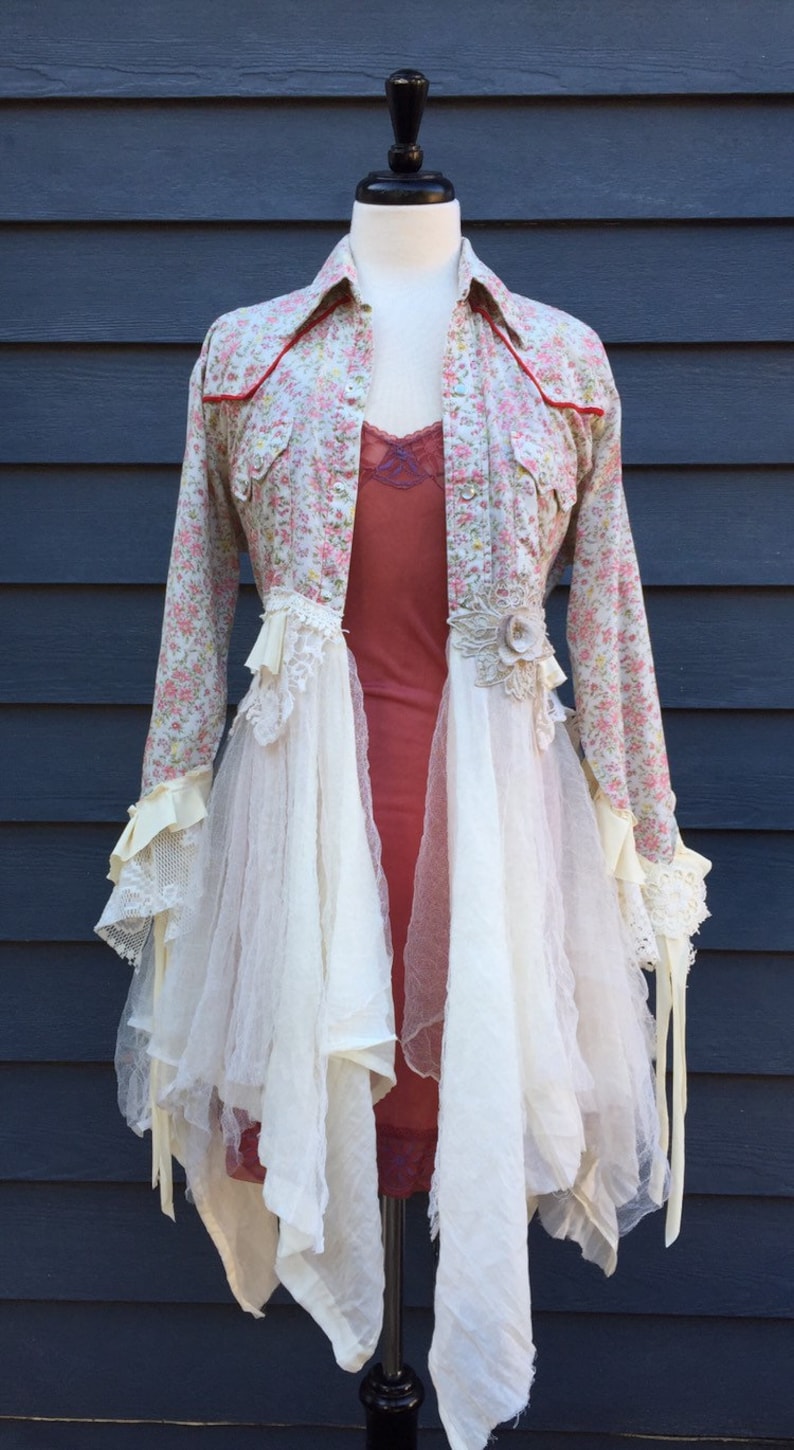 Pretty Q gypsy layer duster jacket.