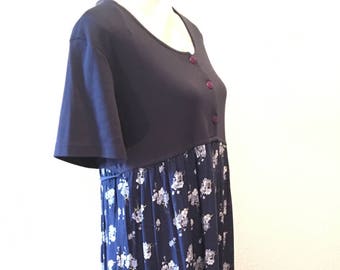 Vintage 90's maternity dress/long blue floral maternity dress