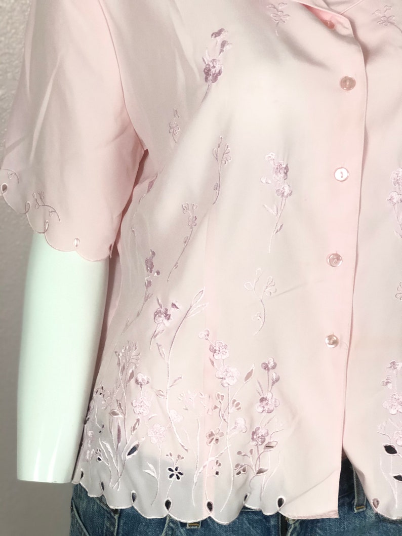 Vintage 80s large pink silky flowy floral embroidered button down short sleeve oxford blousepink preppy 80s shirt