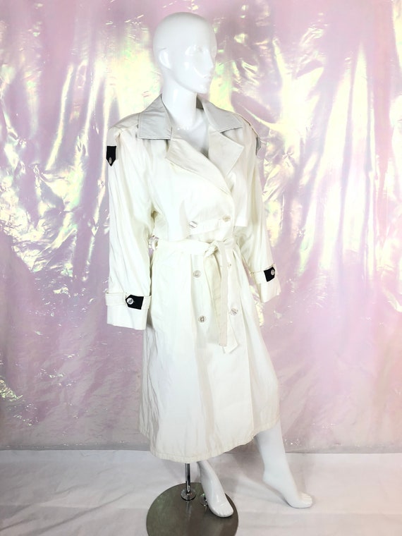 Vintage 80s long white trench coat/90s long white