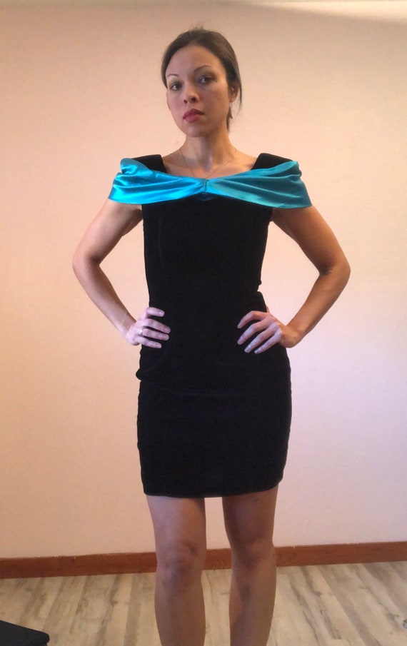 Vintage 80s black velvet prom dress/80s teal prom