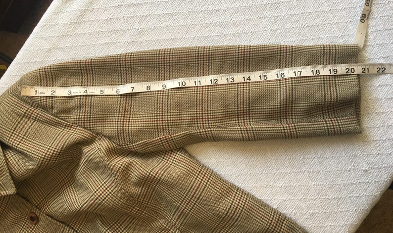 Vintage 90/'s beige plaid button down jacket blazeroffice jacketoffice blazer90s secretary jacketschoolteachernormcore jacketnormcore