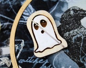 Ghost Needle Minder magnet - Cute, Happy, Adorable wood supply supplies sewing Cross Stitch Wood Magnetic Hand embroidery pin Keeper