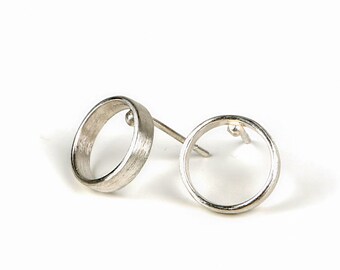 Simple Circle Studs, Circle Silver Earrings, Minimalist Studs, Circle Earrings,Small Studs, Gift For Her,Tiny Silver Studs,Delicate Studs