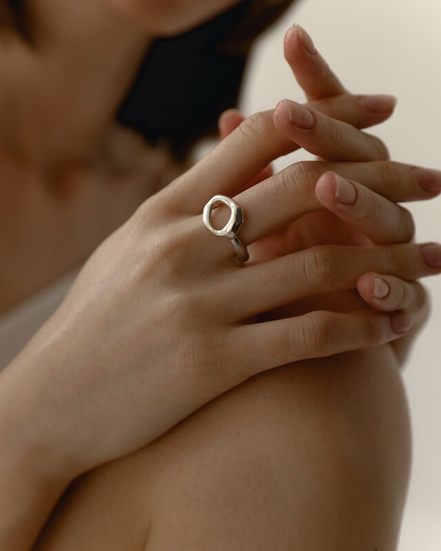 Ladies sales stylish ring