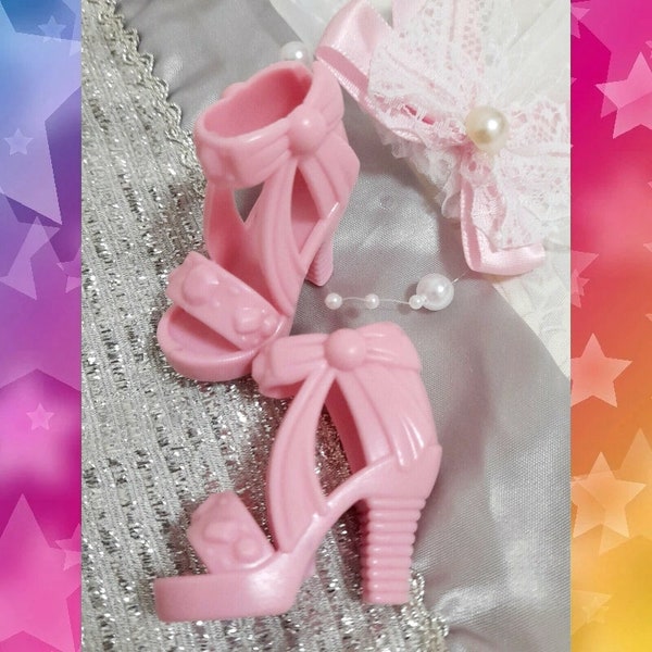 Pink doll shoes for Supersize Barbie or 18 inch  Mego Candi dolls