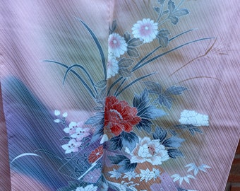 Vintage houmongi_formal kimono with print