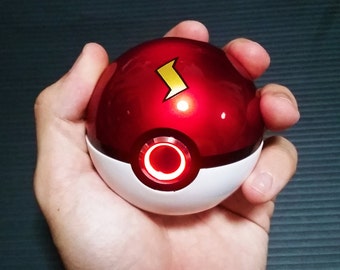 Pokeball with Ringlight, Pokemon cosplay must have