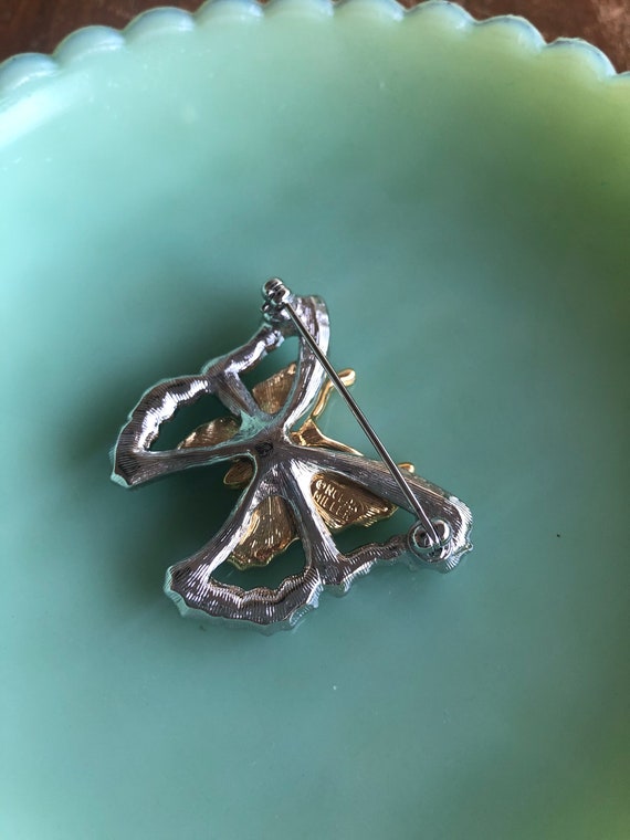 Vintage Nolan Miller Butterfly Crystal Brooch, Go… - image 4