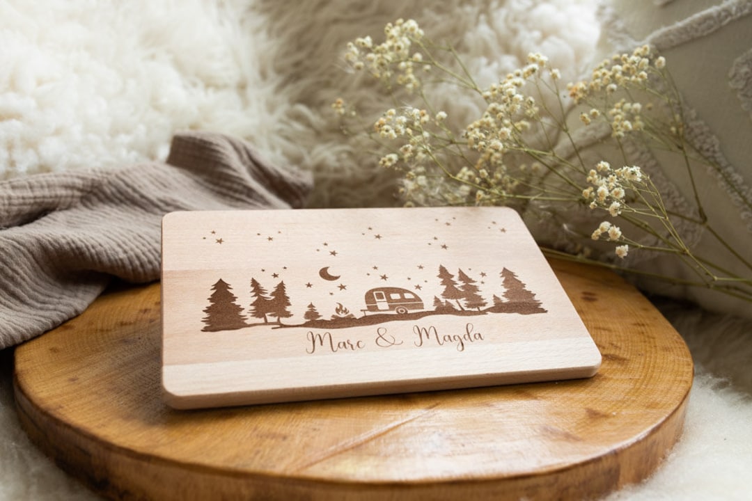 Fluffy Dreams Bambus-Schneidebrett In Wohnmobil-Form – Retro Design, Ca. 32x18 Cm